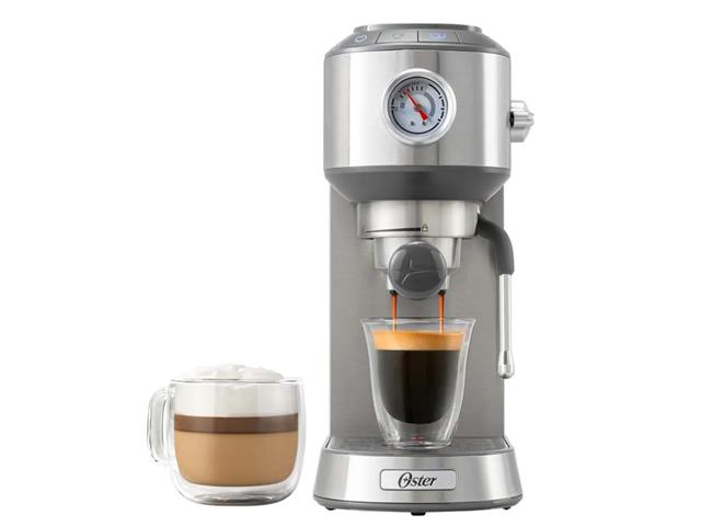 Cafetera Compacta Espresso Oster EM7200 color plateado