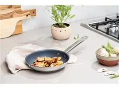 Frigideira Rasa Tramontina Professional em Aço Inox 1,1 L - 3