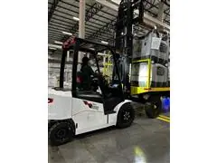 EMPILHADEIRA ELETRICA MAX25BQ 