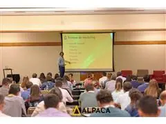 Apresentação de palestras, conferências, seminários e congêneres - 1