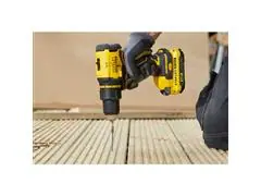 Kit Stanley Parafusadeira 1/2" 20V 2 Baterias - 2