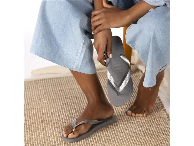 Chinelo Havaianas Top Fc Cinza Aco