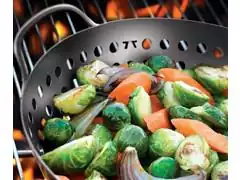 Panela Wok para Grelhar na Churrasqueira Prana Antiaderente 28CM - 3