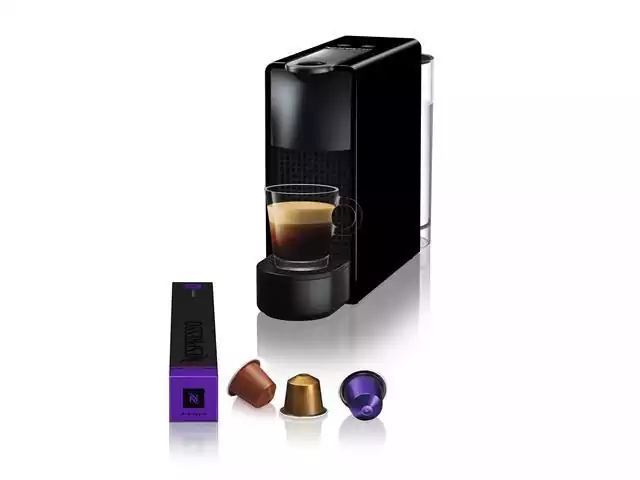 Cafeteira Nespresso Automática Essenza Kit Boas Vindas Mini Black