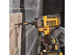 Parafusadeira de Impacto DeWalt  1/4" (6,35MM) Brushless 20V MAX - 1